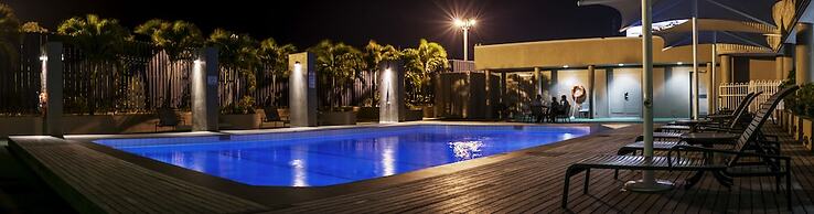 Crown Hotel