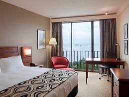Crown Hotel