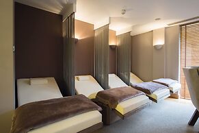 Thorpe Park Hotel and Spa