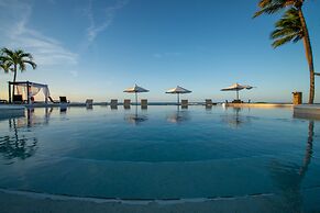 Velero Beach Resort