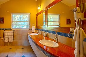 Velero Beach Resort