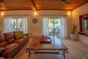 Velero Beach Resort