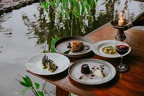 Alila Manggis, Bali