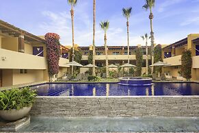 Los Patios Hotel