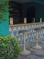 Los Patios Hotel