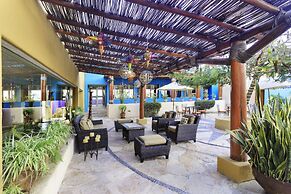 Los Patios Hotel