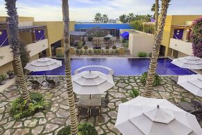 Los Patios Hotel