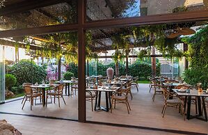 Hotel La Laguna Spa And Golf