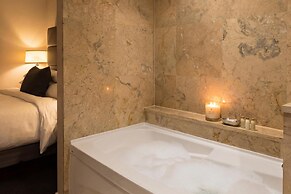 Soho Hotel Toronto