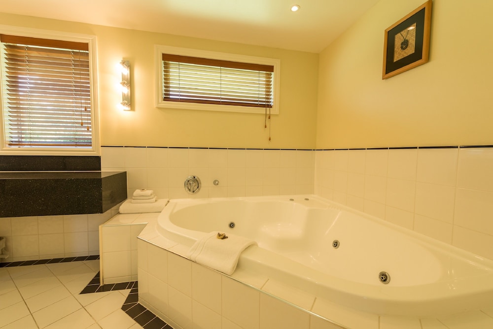 VR Rotorua Lake Resort