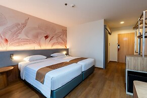 Asia Airport Hotel