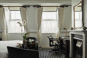 Hotel 41