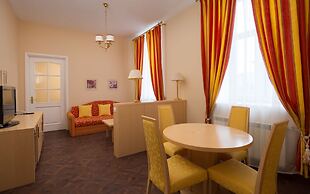 Oktiabrskaya Hotel
