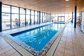 Le Square Phillips Hotel And Suites