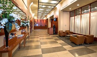 Le Square Phillips Hotel And Suites