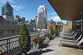 Le Square Phillips Hotel And Suites