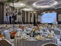 Pullman Kuala Lumpur City Centre Hotel & Residences