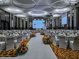 Pullman Kuala Lumpur City Centre Hotel & Residences