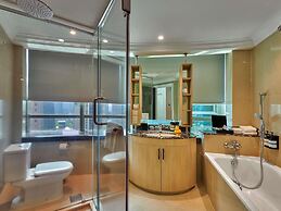 Pullman Kuala Lumpur City Centre Hotel & Residences