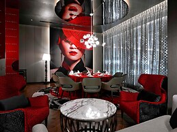 Pullman Kuala Lumpur City Centre Hotel & Residences