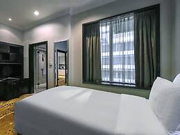 Pullman Kuala Lumpur City Centre Hotel & Residences