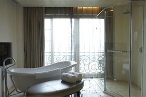 Chateau Star River Guangzhou