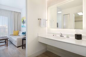St Pete Shores Hotel