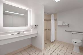 St Pete Shores Hotel