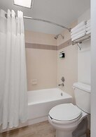 St Pete Shores Hotel