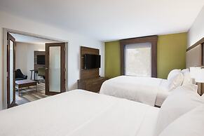 Holiday Inn Express & Suites Saskatoon Centre by IHG