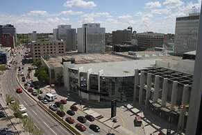 Holiday Inn Express & Suites Saskatoon Centre by IHG