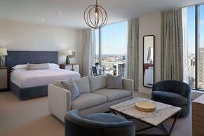 Hilton Toronto