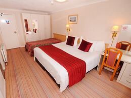 Denewood Hotel - Guest Accomodation