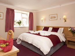Denewood Hotel - Guest Accomodation