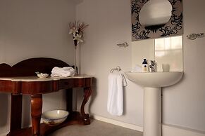 The Gaskell Arms Hotel
