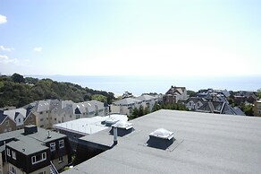 Riviera Hotel & Holiday Apartments