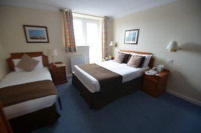 Riviera Hotel & Holiday Apartments