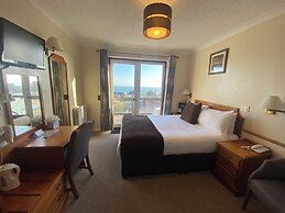 Riviera Hotel & Holiday Apartments