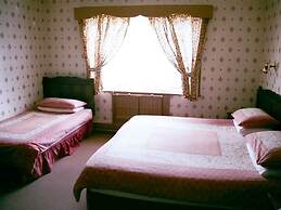 The Fox & Hounds Hotel