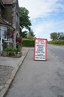 The Fox & Hounds Hotel