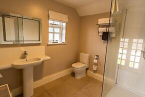 Donington Park Farmhouse Hotel