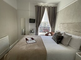 Lynton House