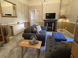 Lynton House