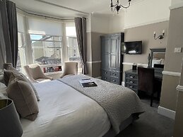 Lynton House