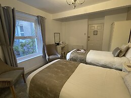 Lynton House