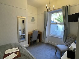 Lynton House