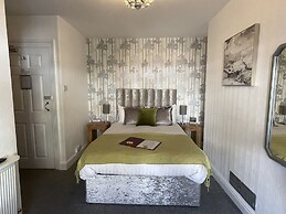 Lynton House