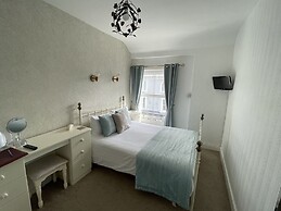Lynton House