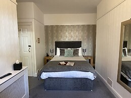 Lynton House