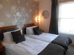 Ansteys Lea Guest House